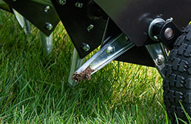 Agri-Fab 40" Plug Aerator - 45-0518 | RogueFuel.ca